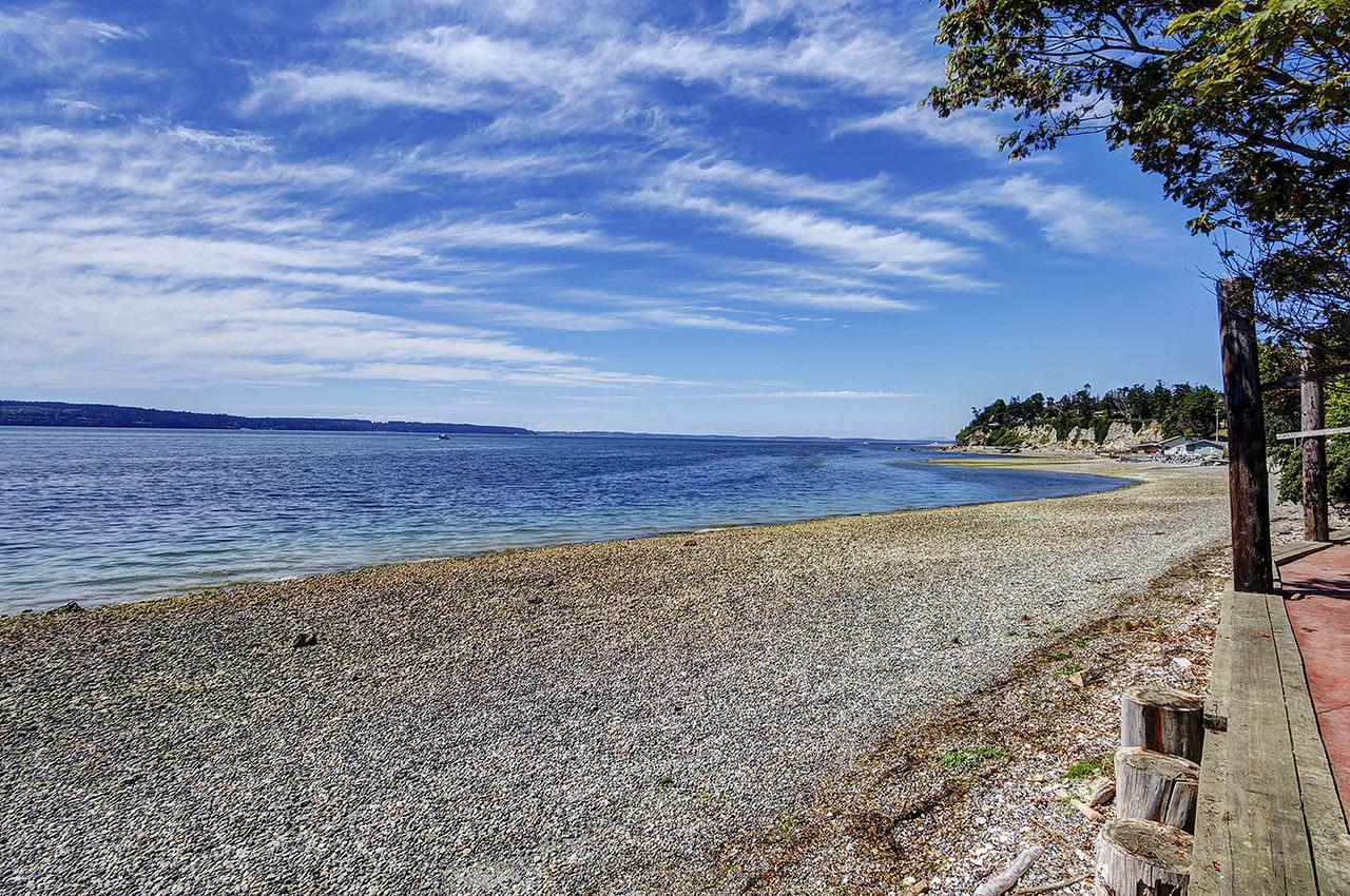 Sea Mist Waterfront B&B Camano Exterior photo